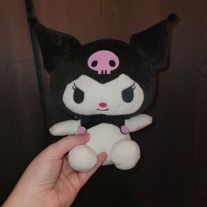 Cute Black and White Plush Toy KUROMi